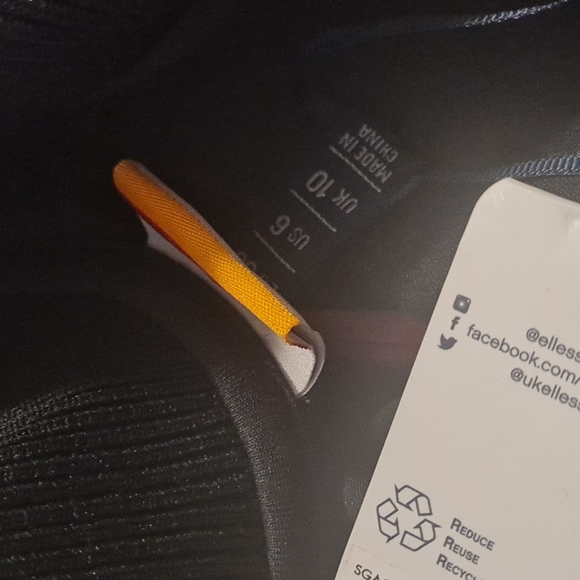 Ellese Black Pinzo Crop Track Jacket NWT SIZE 6 - Picture 7 of 7